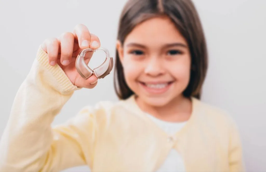 Jenis Alat Bantu Dengar: Tips Memilih Yang Tepat 1 Pusat Alat Bantu Dengar Indonesia - Brilliant Hearing jenis alat bantu dengar