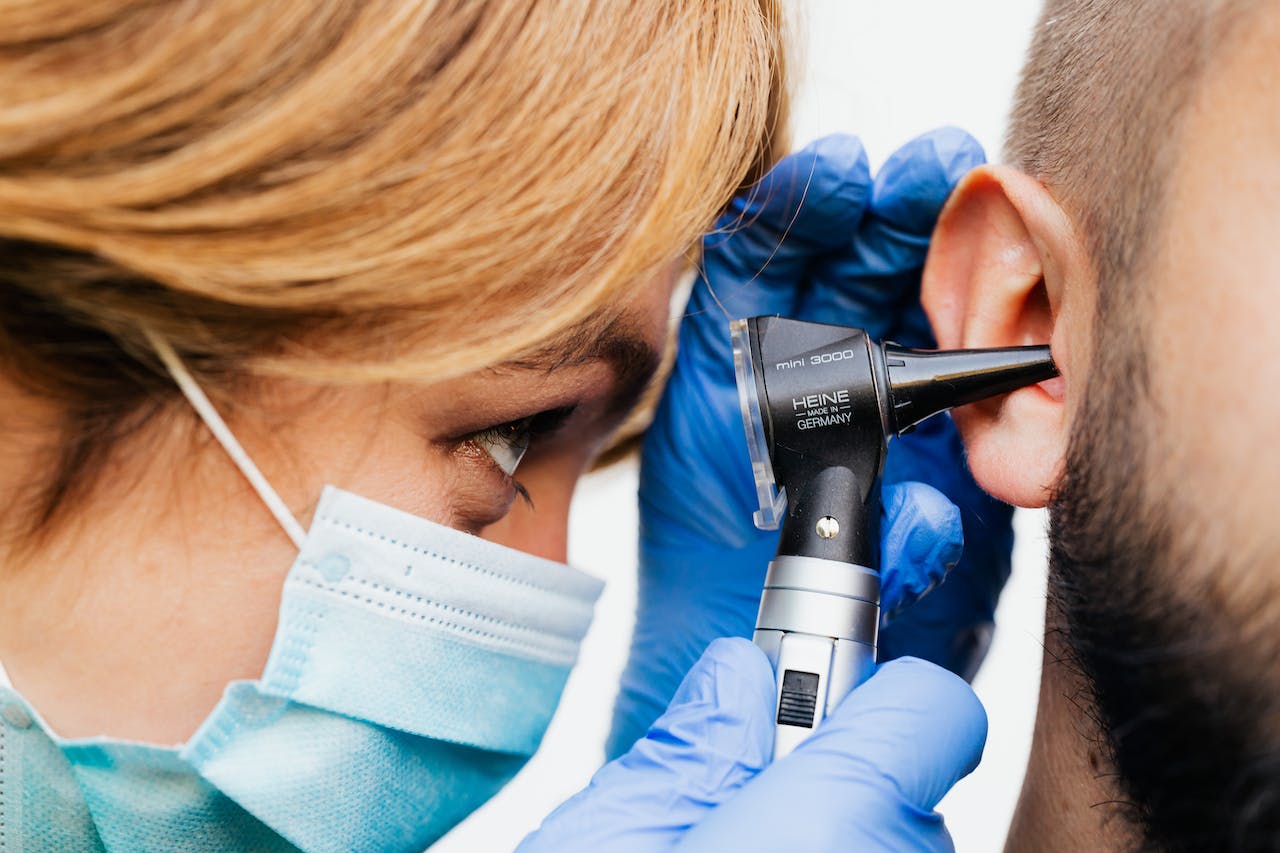 Exploring Modern Hearing Tests: Fitur-Fitur yang Perlu Diketahui