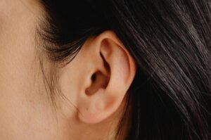 kondisi medis telinga berdenging