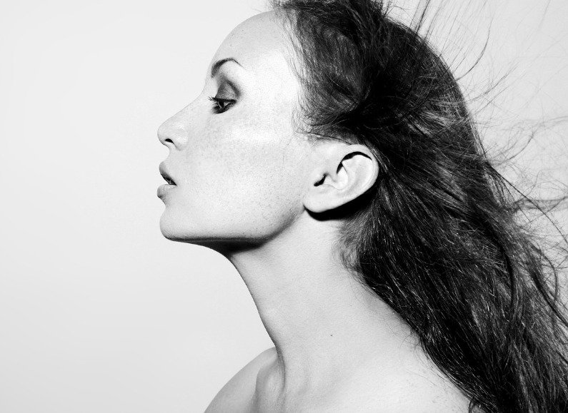 kotoran batu di telinga